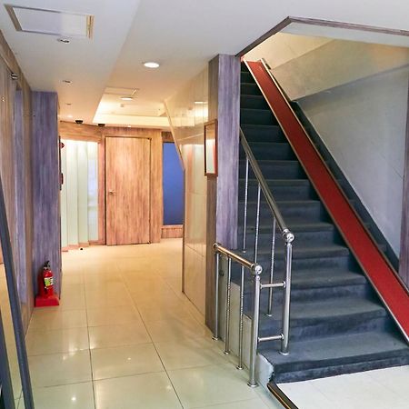 Travelers A Korea Hostel Σεούλ Εξωτερικό φωτογραφία